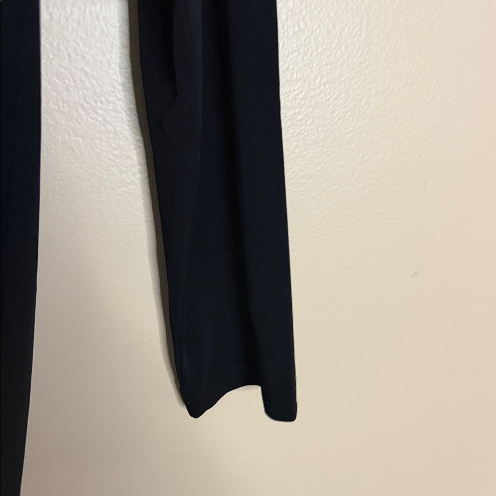 Susan Graver Black V-Neck Long Sleeve Top - Picture 5 of 7